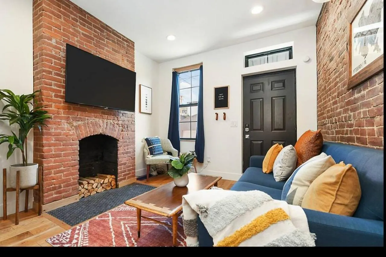 Hostwise Stays - The Lodi - Lower Lawrenceville, Beautiful! Pittsburgh