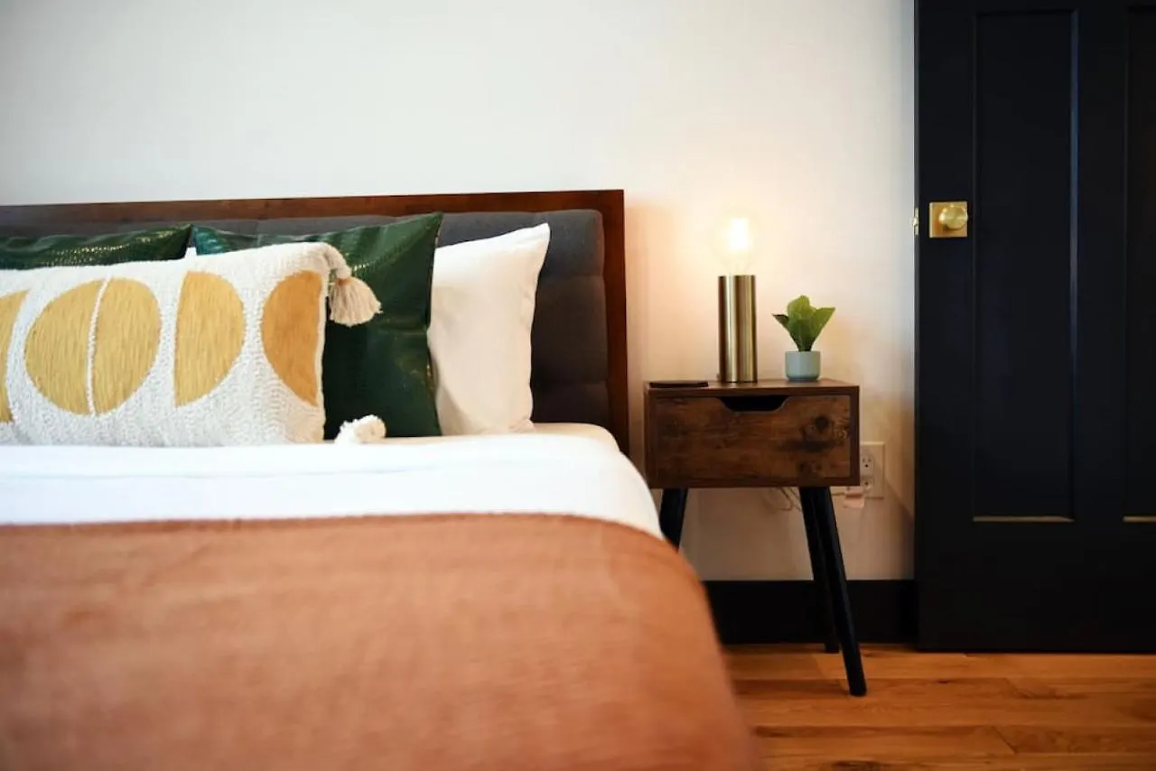 Hostwise Stays - The Lodi - Lower Lawrenceville, Beautiful! Pittsburgh Tatil Evi